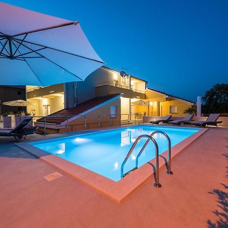 Villa Petra Zara Esterno foto