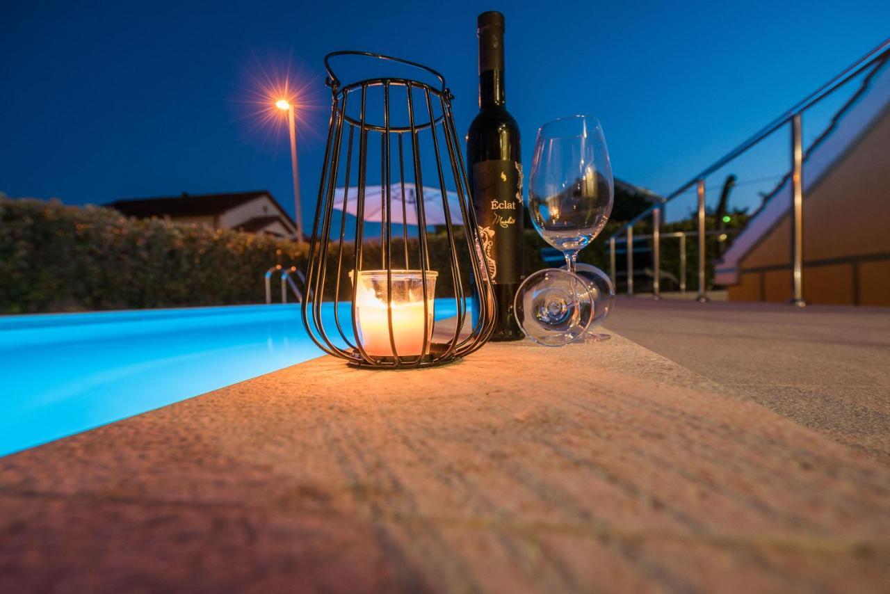 Villa Petra Zara Esterno foto