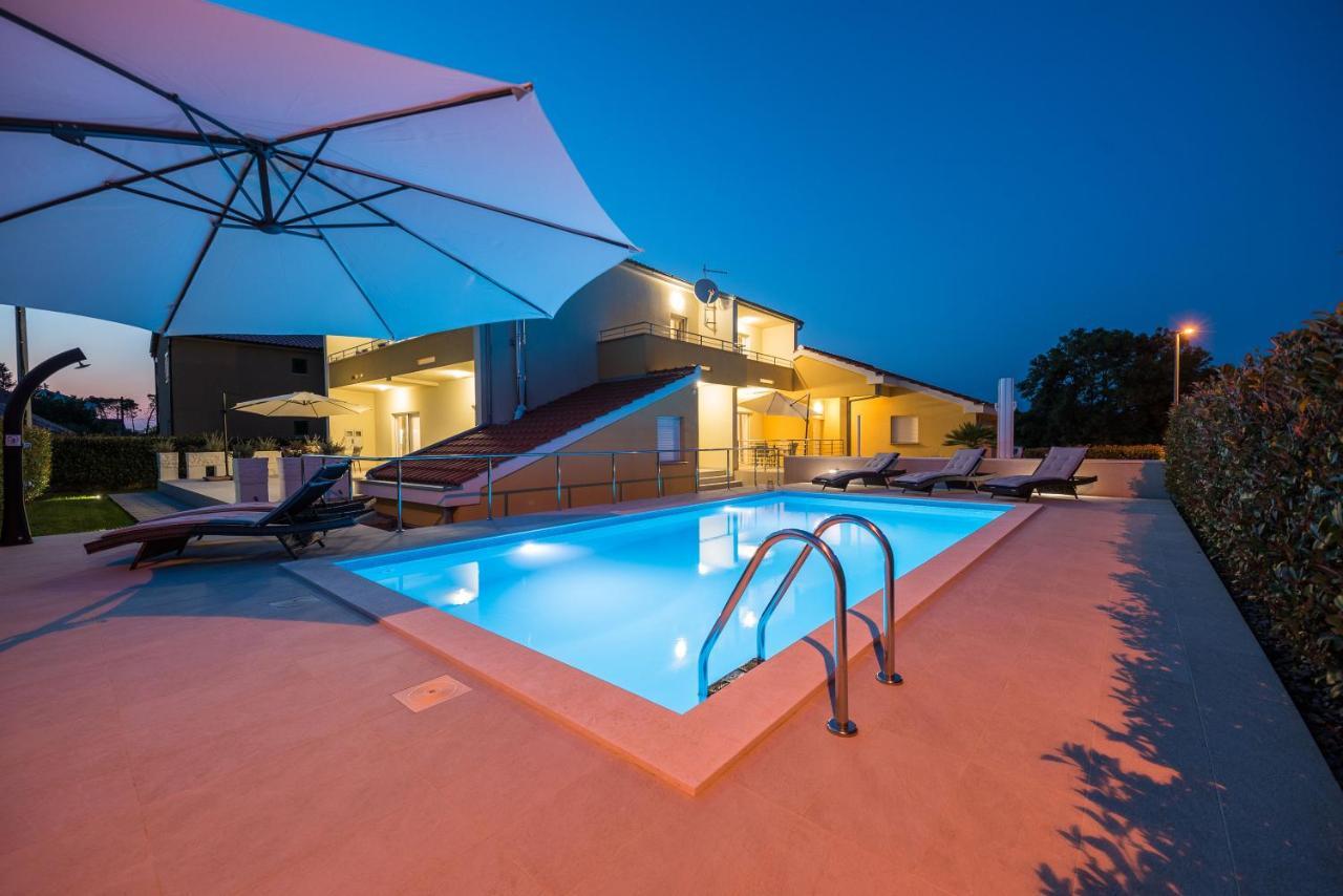 Villa Petra Zara Esterno foto