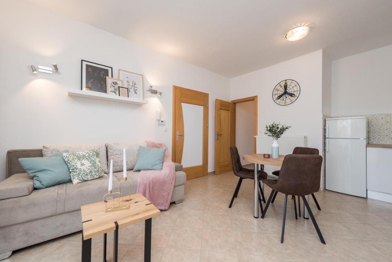 Villa Petra Zara Esterno foto
