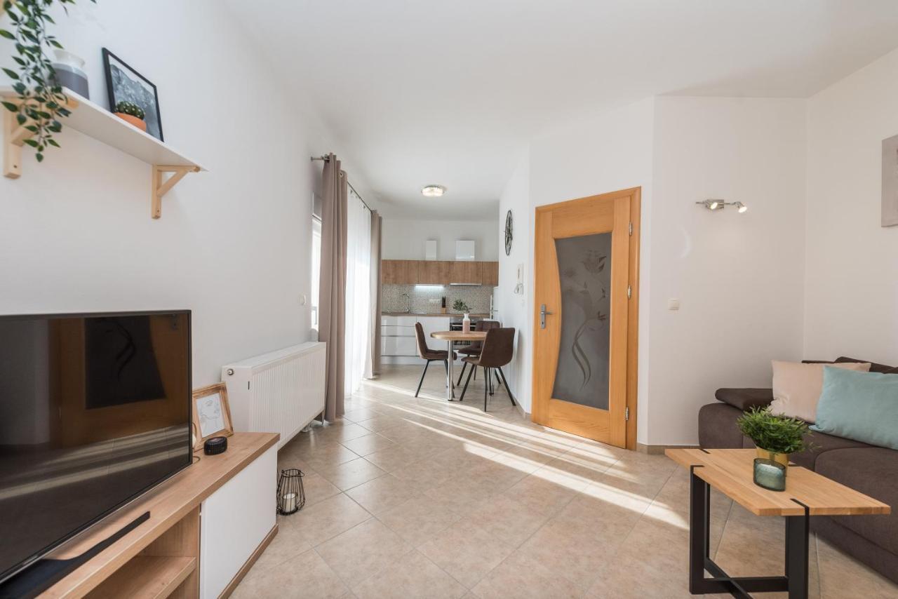 Villa Petra Zara Esterno foto