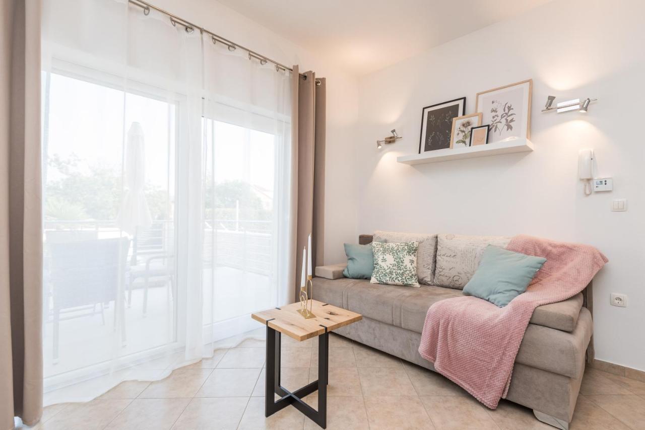 Villa Petra Zara Esterno foto